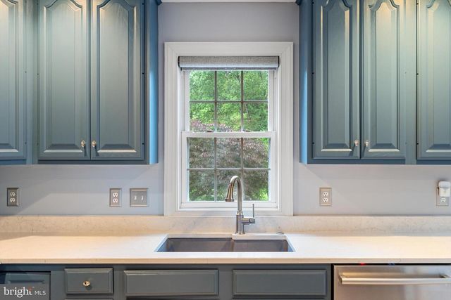 132 WILTON DR, Winchester, VA 22603
