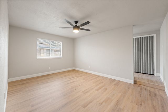 1613 Lamplighter Lane, Edgecliff Village, TX 76134