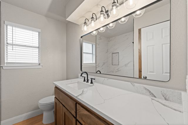 1613 Lamplighter Lane, Edgecliff Village, TX 76134