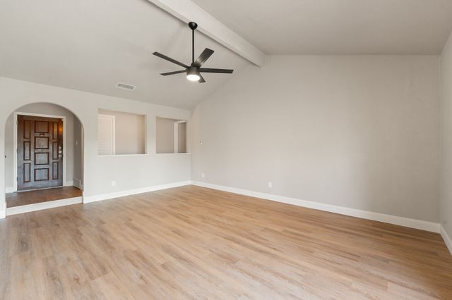 1613 Lamplighter Lane, Edgecliff Village, TX 76134