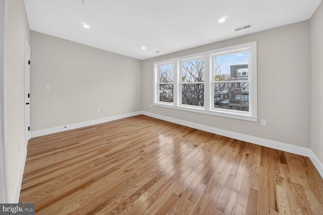 2826 6TH ST NE, Washington, DC 20017