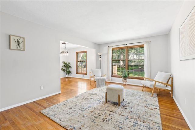 6202 E 110th Street, Kansas City, MO 64134