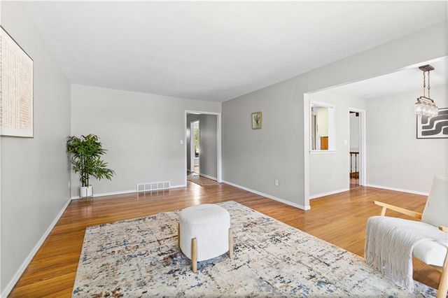6202 E 110th Street, Kansas City, MO 64134