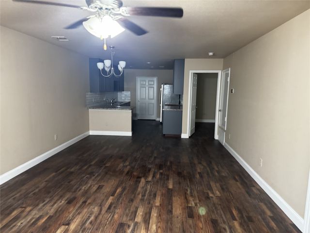 5608 Humbert Avenue, Fort Worth, TX 76107