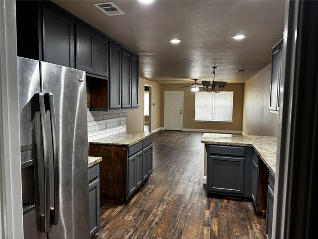 5608 Humbert Avenue, Fort Worth, TX 76107
