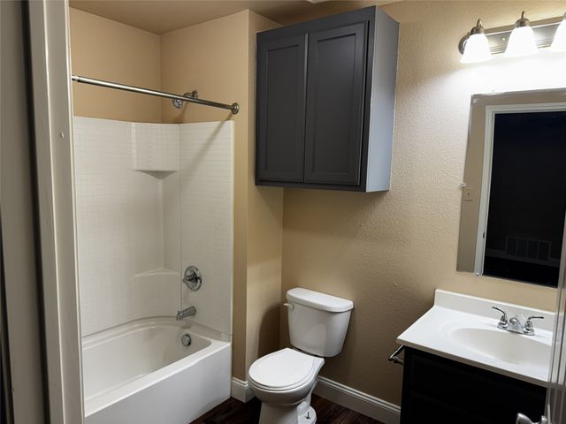 5608 Humbert Avenue, Fort Worth, TX 76107