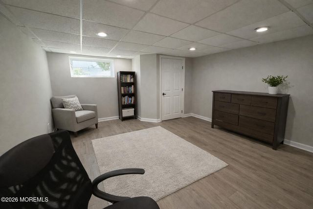 8 Schelly Drive, Middletown, NJ 07748