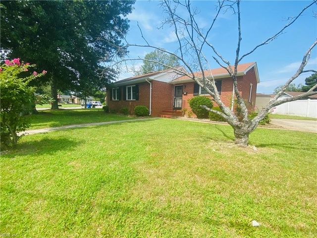 1102 Cavalier BLVD, Portsmouth, VA 23701
