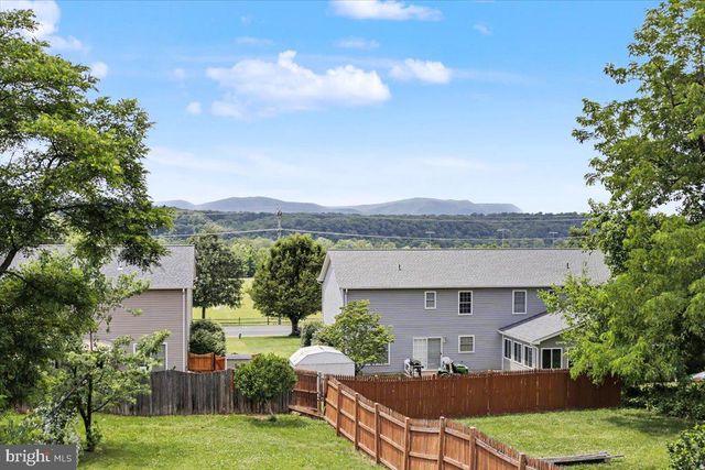 205 S SHENANDOAH AVE, Front Royal, VA 22630