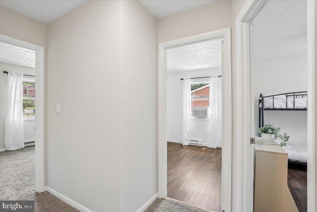 205 S SHENANDOAH AVE, Front Royal, VA 22630
