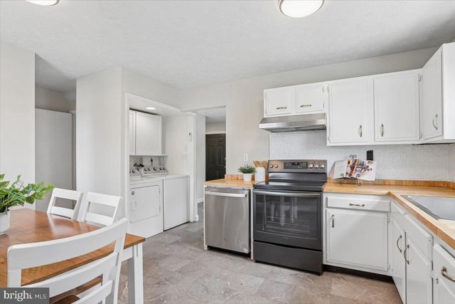 205 S SHENANDOAH AVE, Front Royal, VA 22630