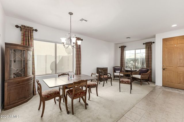 860 E LA COSTA Place, Chandler, AZ 85249