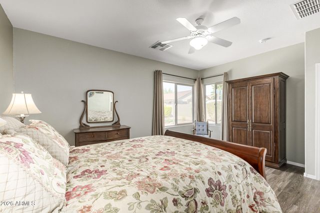 860 E LA COSTA Place, Chandler, AZ 85249