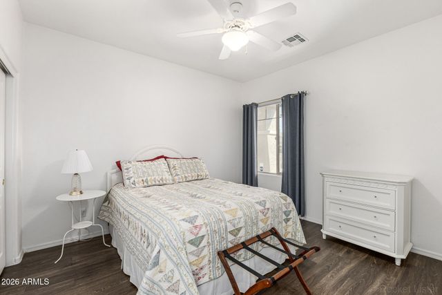 860 E LA COSTA Place, Chandler, AZ 85249