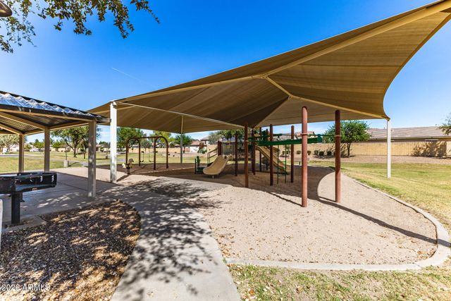 860 E LA COSTA Place, Chandler, AZ 85249