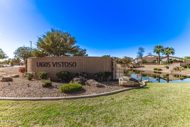 860 E LA COSTA Place, Chandler, AZ 85249