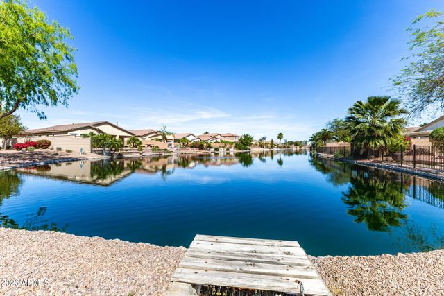 860 E LA COSTA Place, Chandler, AZ 85249