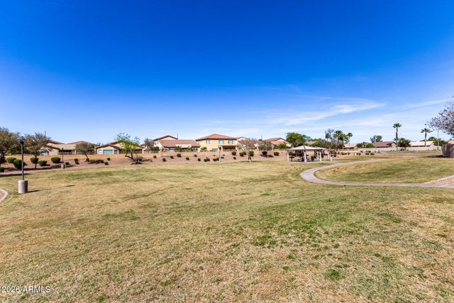 860 E LA COSTA Place, Chandler, AZ 85249