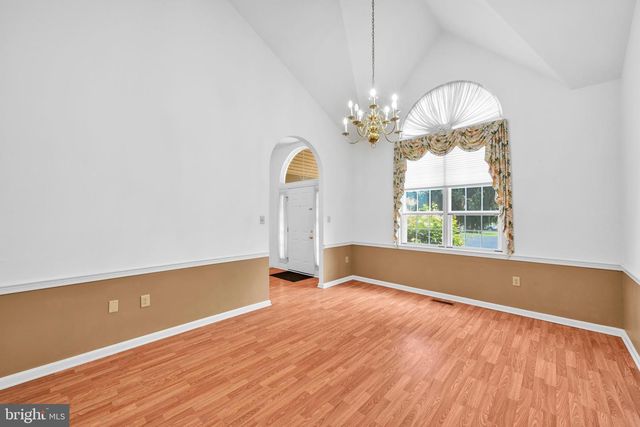 125 GREENVIEW DR, Lancaster, PA 17601
