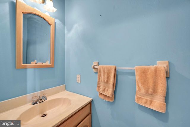 125 GREENVIEW DR, Lancaster, PA 17601