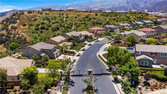 25694 Red Hawk Road, Corona, CA 92883