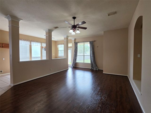 18823 Brighton Trail Lane, Tomball, TX 77377
