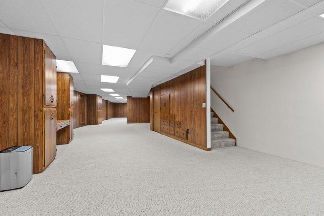 21 KENSINGTON COURT, Appleton, WI 54915