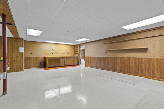 21 KENSINGTON COURT, Appleton, WI 54915