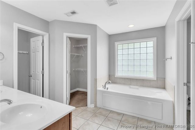 630 Thorncliff Drive, Raeford, NC 28376