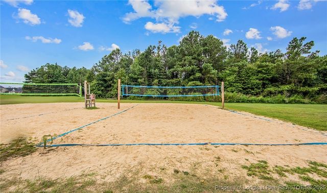 630 Thorncliff Drive, Raeford, NC 28376