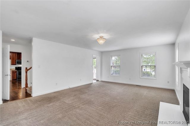 630 Thorncliff Drive, Raeford, NC 28376