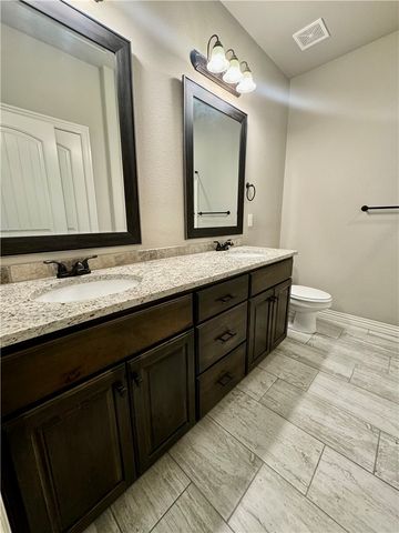 1300 Hickory Street, Cave Springs, AR 72718