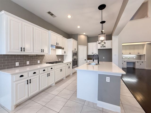 1417 9th Street, Argyle, TX 76226