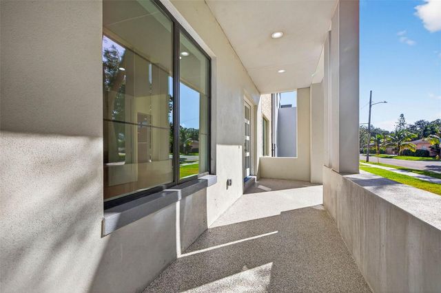 4555 26TH AVENUE S, St Petersburg, FL 33711