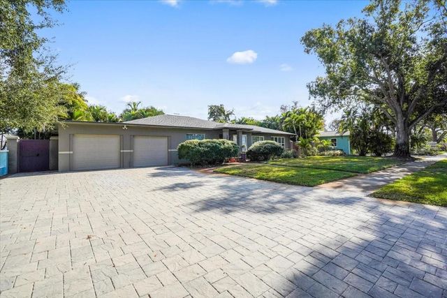 2814 47TH STREET S, Gulfport, FL 33711