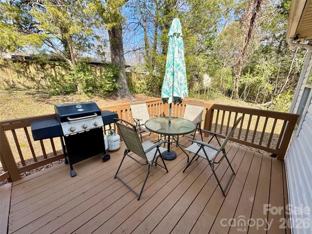 345 Dellwood Court SE, Concord, NC 28025