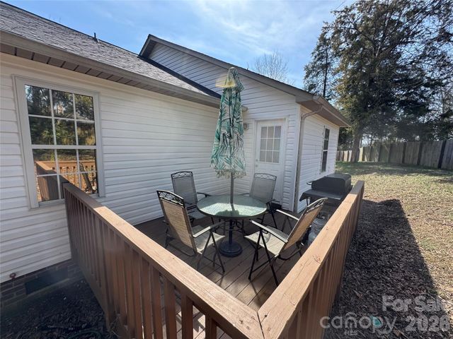 345 Dellwood Court SE, Concord, NC 28025