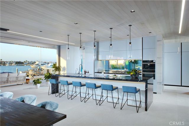 1220 W Bay Avenue, Newport Beach, CA 92661