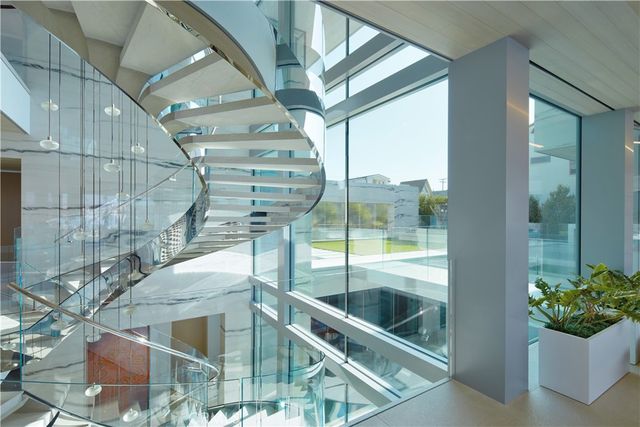 1220 W Bay Avenue, Newport Beach, CA 92661