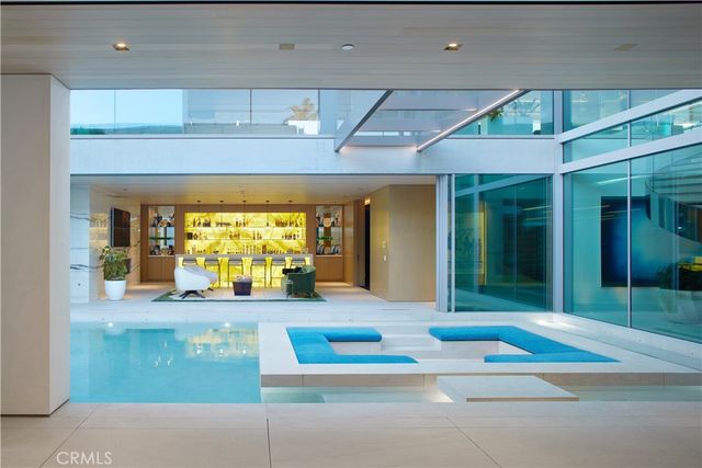 1220 W Bay Avenue, Newport Beach, CA 92661