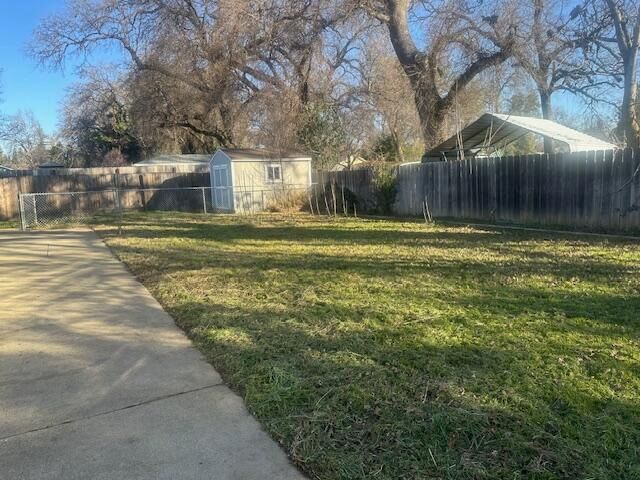 5875 Farm House Lane, Redding, CA 96001