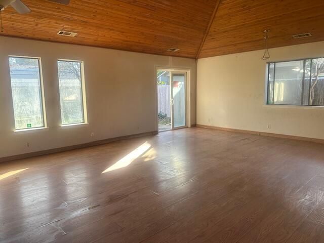 5875 Farm House Lane, Redding, CA 96001