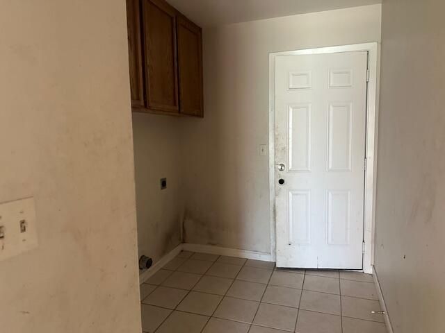 5875 Farm House Lane, Redding, CA 96001