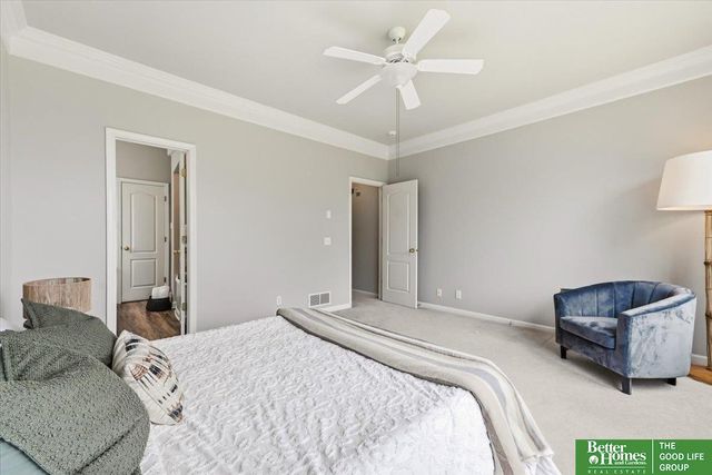 9816 S 28th Avenue Circle, Bellevue, NE 68123