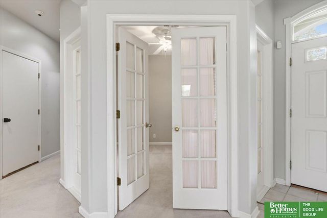 9816 S 28th Avenue Circle, Bellevue, NE 68123