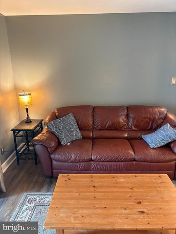 701A TRESCOTT PL, Mount Laurel, NJ 08054