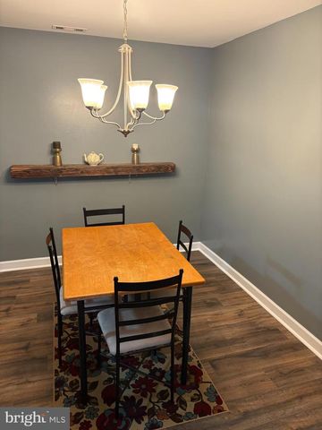 701A TRESCOTT PL, Mount Laurel, NJ 08054