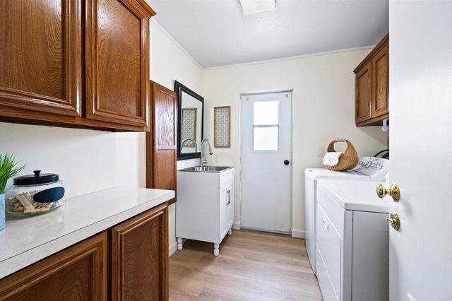 635 Via Santa Cruz, Vista, CA 92081