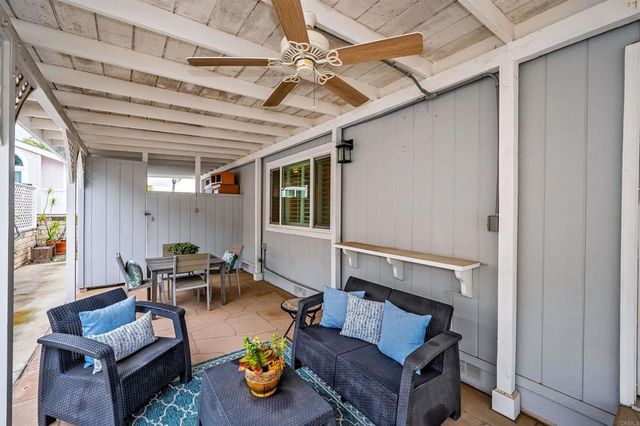 635 Via Santa Cruz, Vista, CA 92081