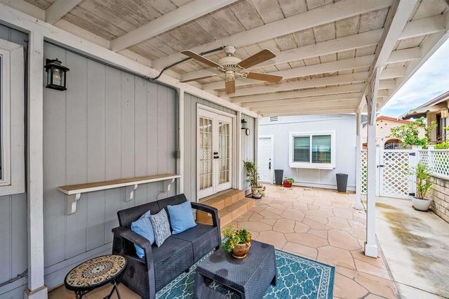 635 Via Santa Cruz, Vista, CA 92081